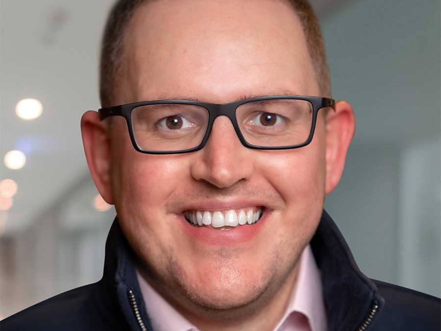 Andy Macleod joins Comma Partners